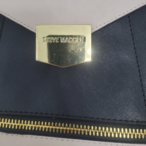NWOT Steve Madden Convertible Backpack Purse - Picture 9 of 10